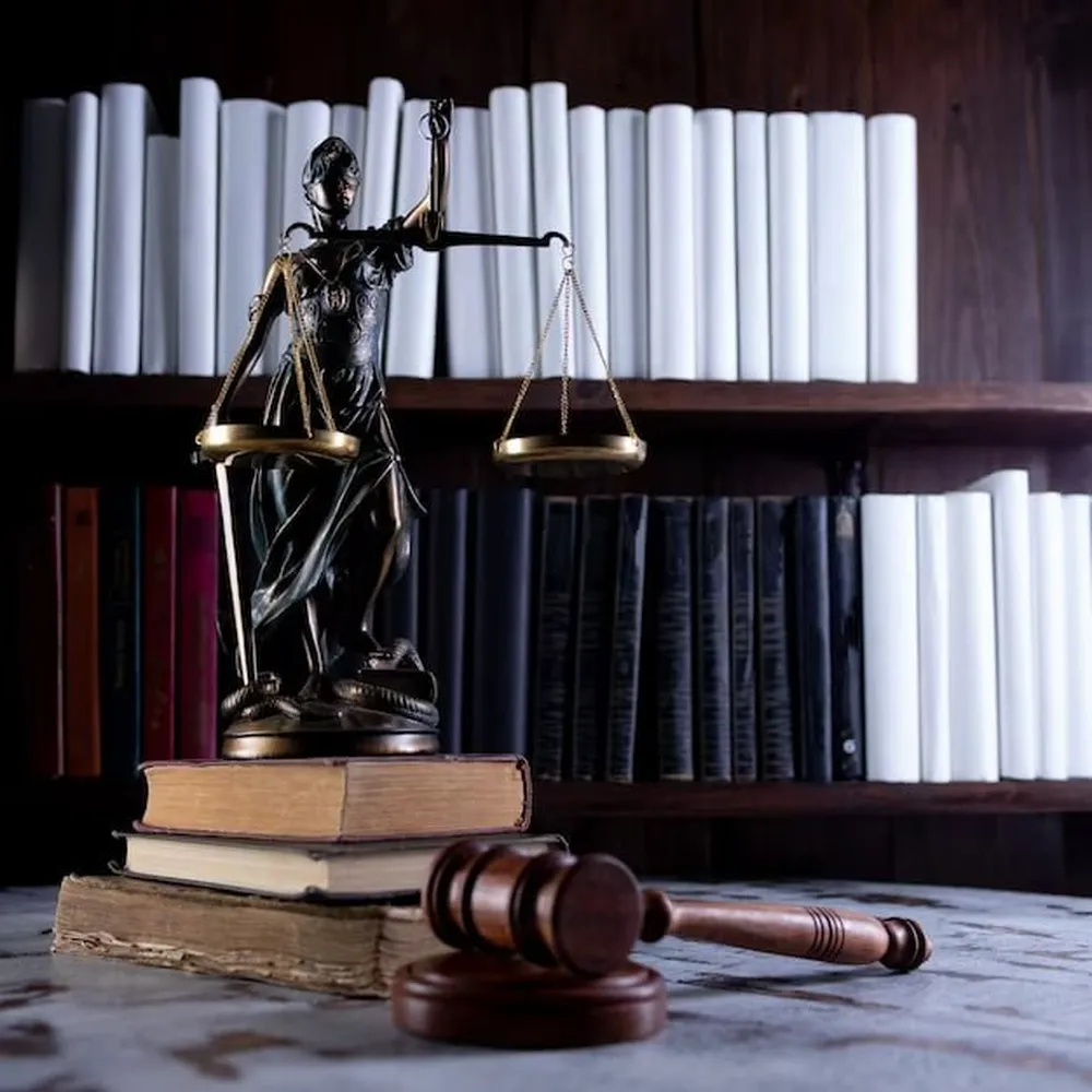 مشاوره حقوقی